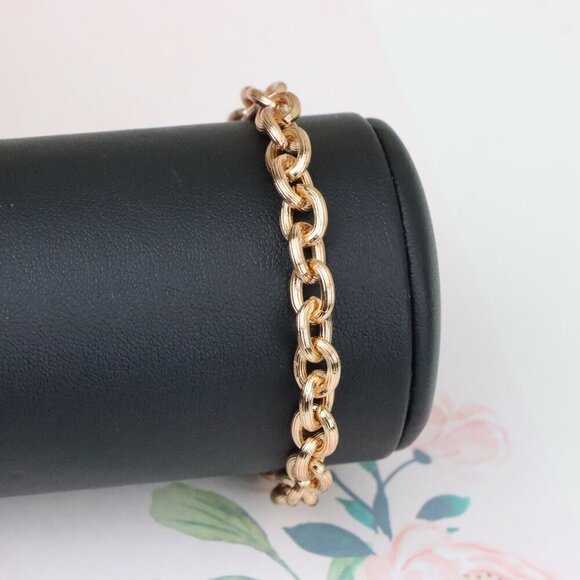 "Textured Round Link Rose Gold Bracelet, Elegant Chain Design, XPBL1134 - Picture 7 of 12